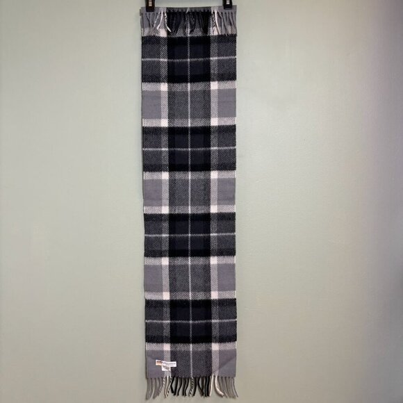 Vintage The Broadway Wool Scarf Plaid Tartan Gray Black Western Germany Academia - Picture 7 of 15
